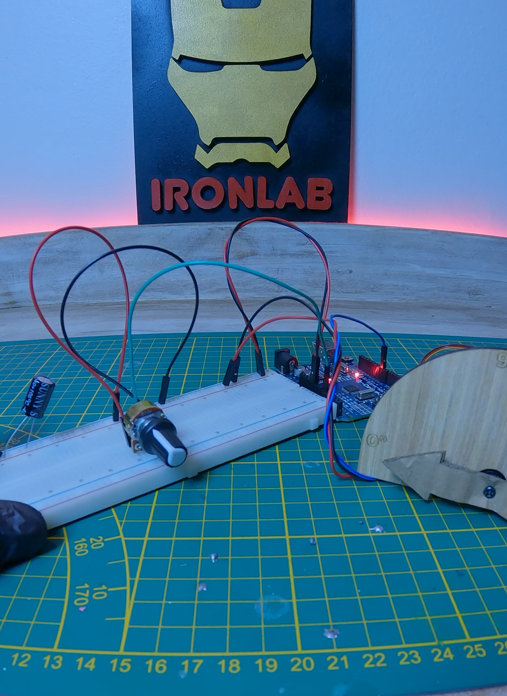 Contrôler un servo moteur à l’aide d’Arduino.